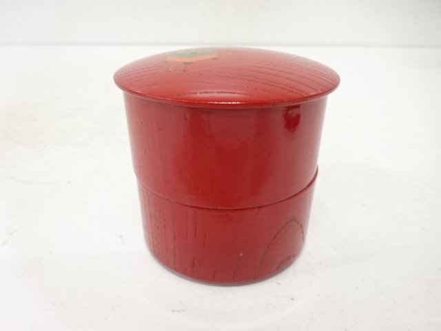 Lacquerware